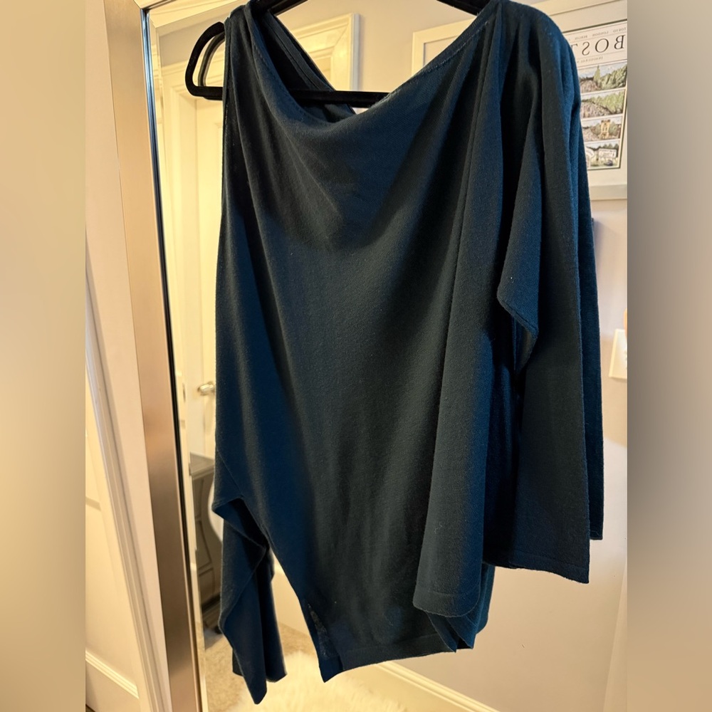 Dion Lee Green Merino Wool Top. Size 4